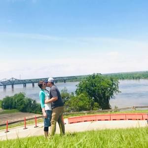 Meet your Posher, Joel